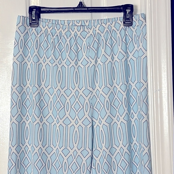 Women’s Via Ritina Blue & White Polyester & Spandex Lattice Print Pants Size XL - Picture 2 of 8
